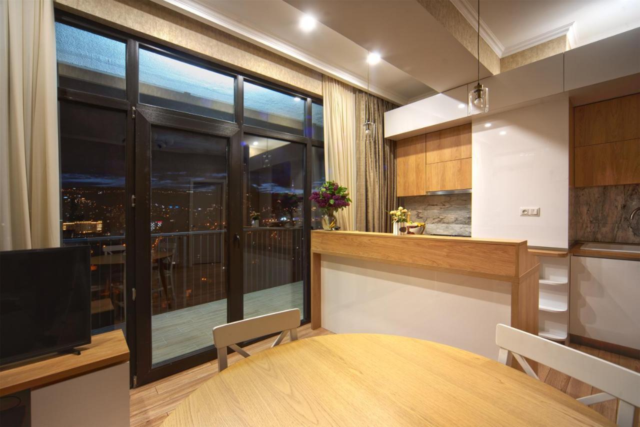 Apartment By The River Tbilisi Exterior foto