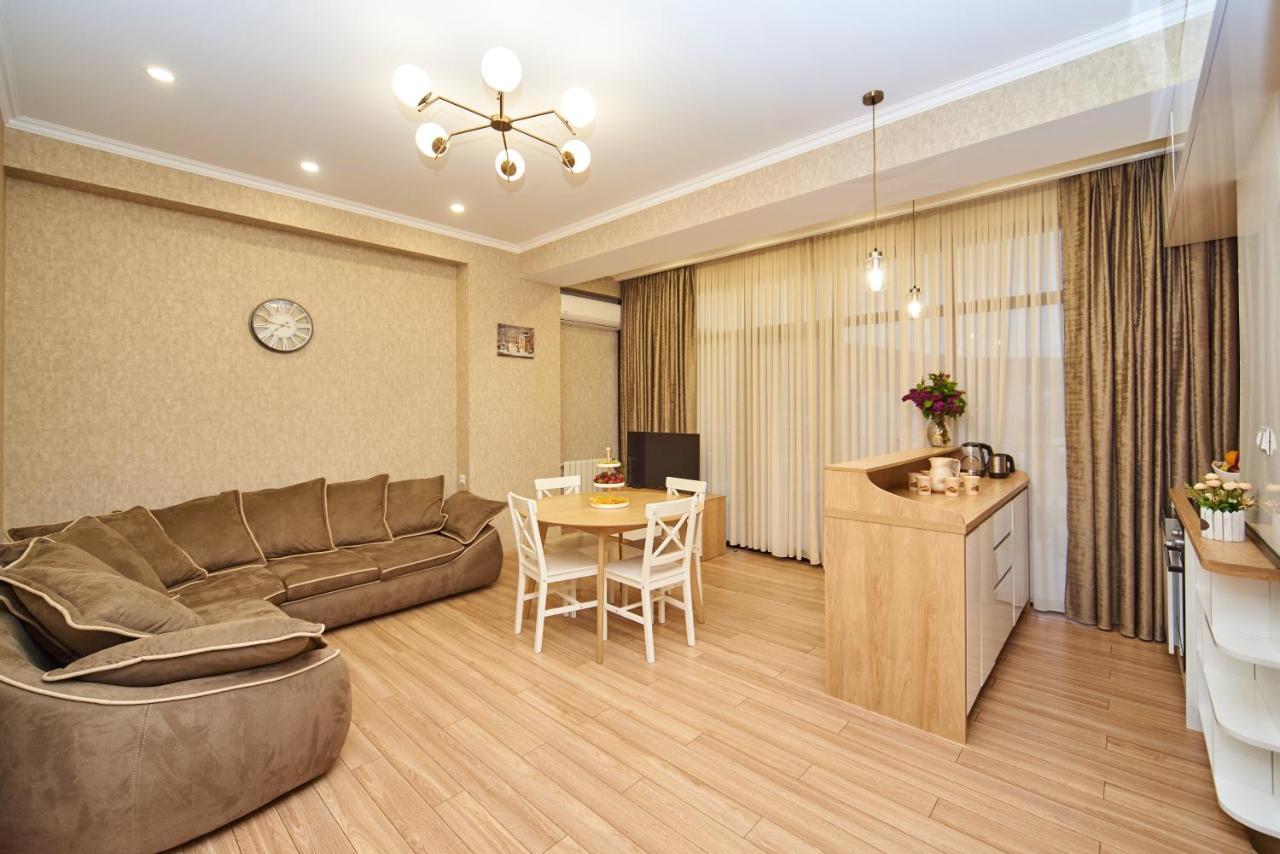 Apartment By The River Tbilisi Exterior foto